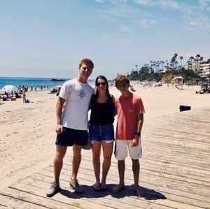 Meet your Posher, Max